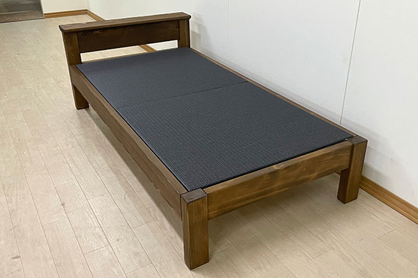 畳のディベッドのような木製ひのきソファー　コンパクトサイズ2402036